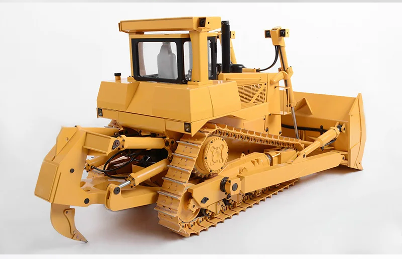 RC 1/14 CAT D9 Bulldozer