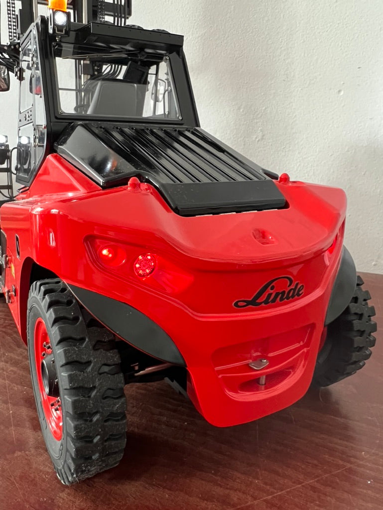RC 1/14 Linde Forklift Truck Lesu