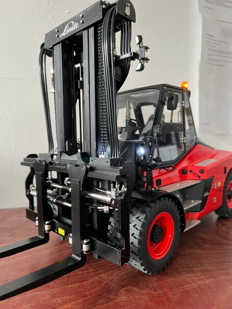 RC 1/14 Linde Forklift Truck Lesu