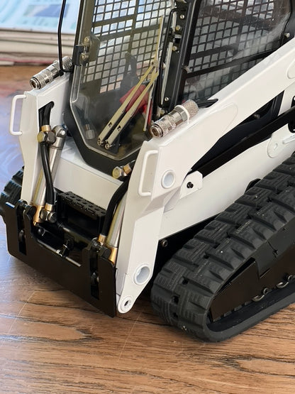 RC 1/14 Bobcat Skid Loader JDM