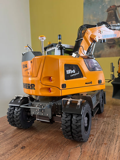 RC 1/14 Liebherr A914 Wheel Excavator CUT UPGRADED Version // No Hydraulic Support Legs