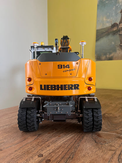 RC 1/14 Liebherr A914 Wheel Excavator CUT UPGRADED Version // No Hydraulic Support Legs