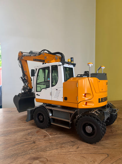 RC 1/14 Liebherr A914 Wheel Excavator CUT UPGRADED Version // No Hydraulic Support Legs