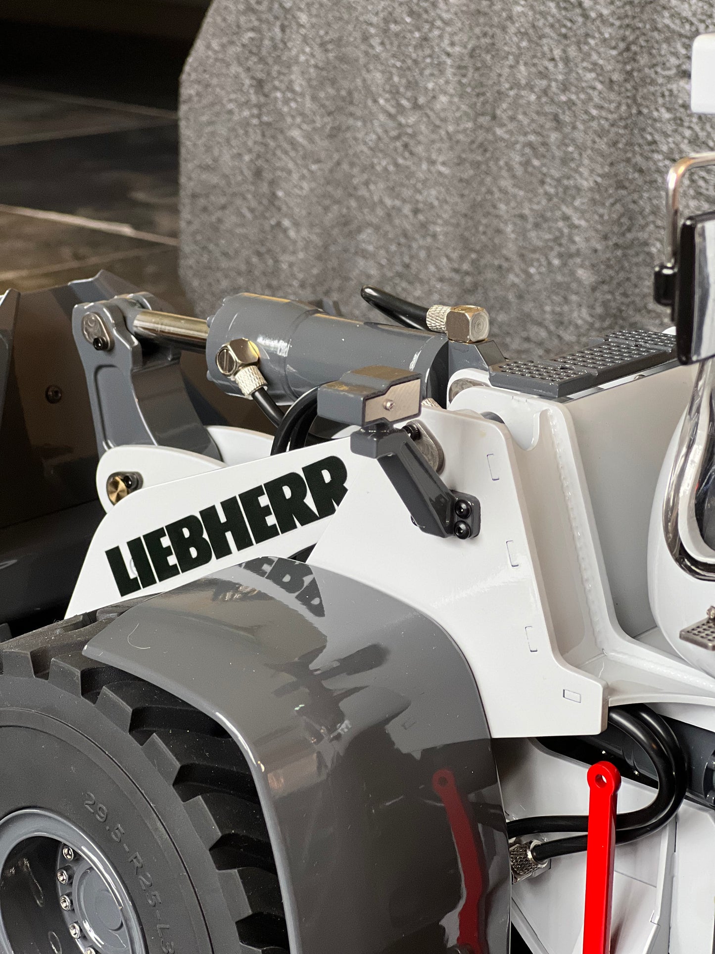 RC 1/14 Liebherr L580 Xpower Wheel Loader
