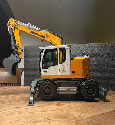 RC 1/14 Liebherr A914 Wheel Excavator CUT UPGRADED Version