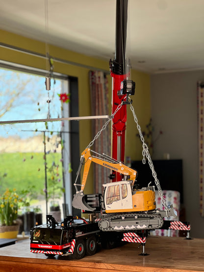 RC 1/14 Liebherr LTM 1350 Crane MAMMOET Edition Eyewhale