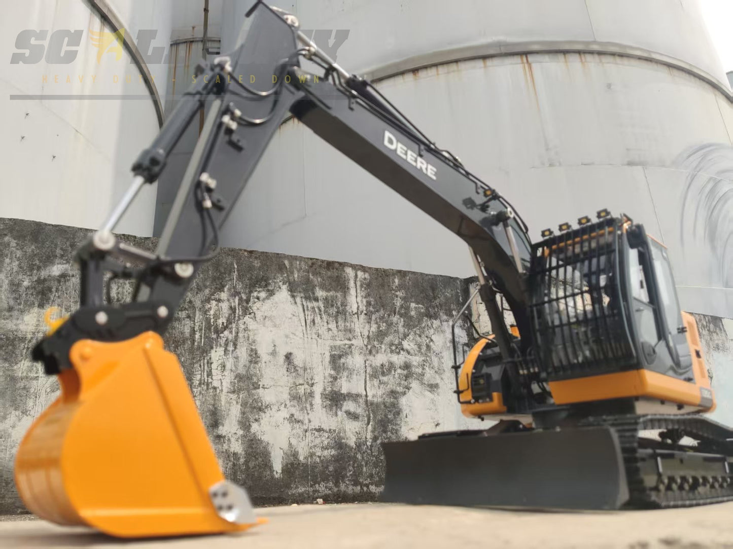 RC 1/14 Hitachi Kettenbagger Sfrog