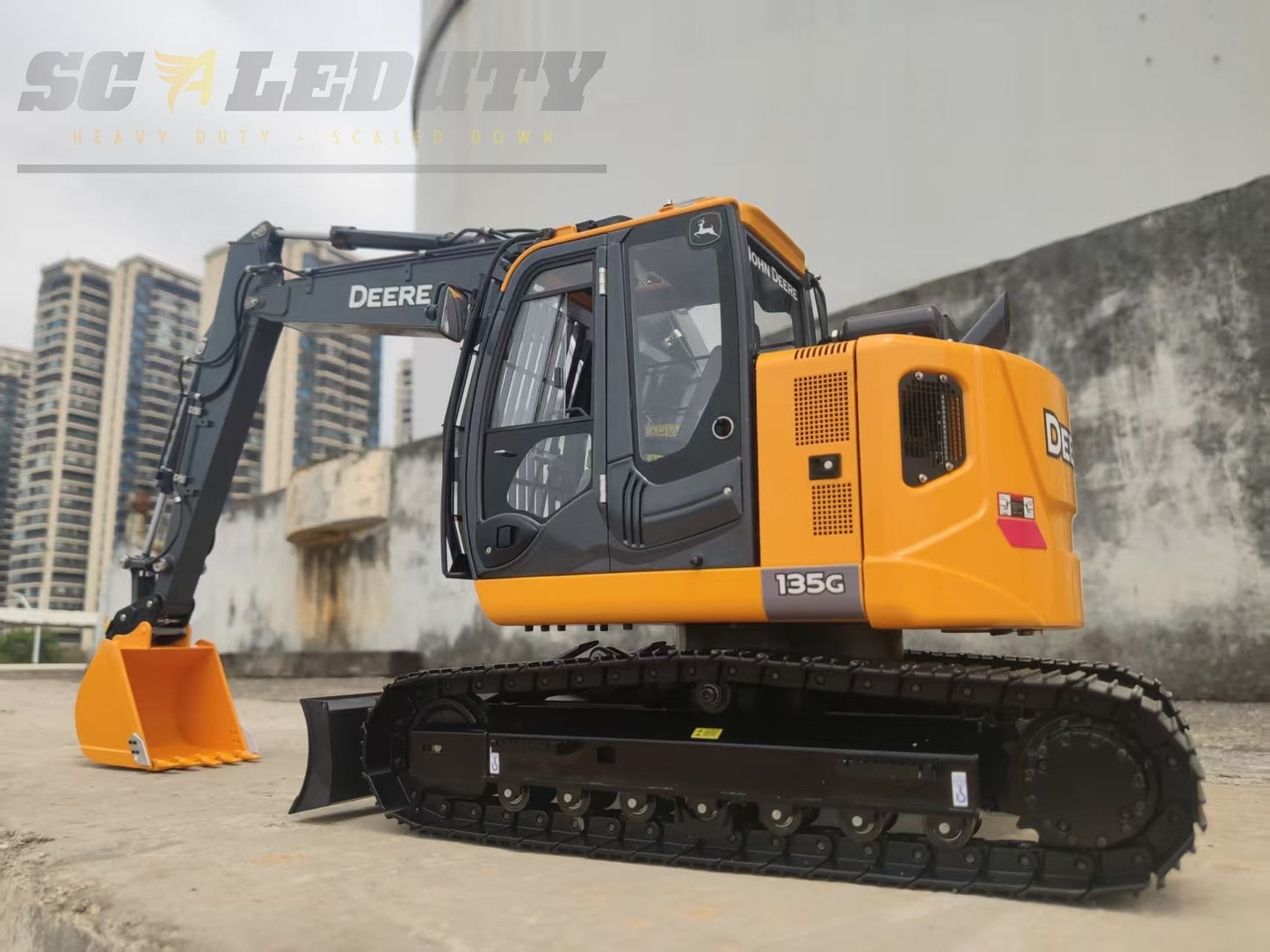 RC 1/14 Hitachi Kettenbagger Sfrog