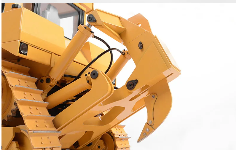 RC 1/14 CAT D9 Bulldozer