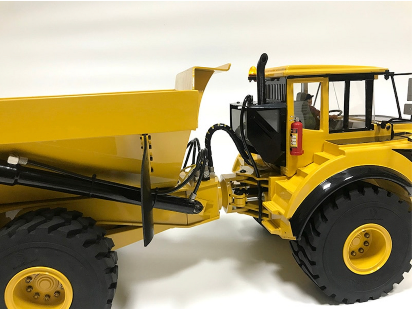 RC 1/14 Volvo 6x6 Dump Truck