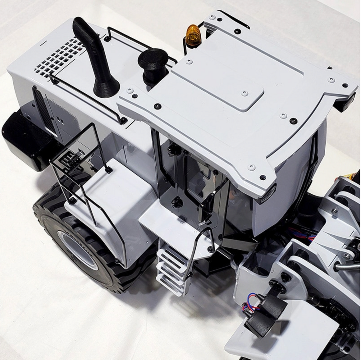 RC 1/14 CAT 970K Radlader JDM