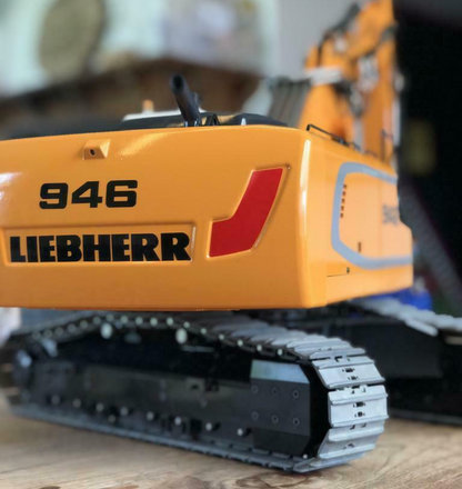 RC 1/14 Liebherr R946 Raupenbagger mit Dreifachausleger